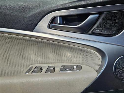 Himalayan Gray 2019 Genesis G70 3.3T Advanced