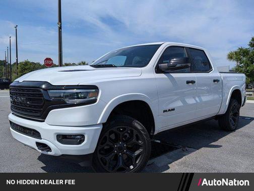 Bright White Clearcoat 2023 RAM 1500 Limited