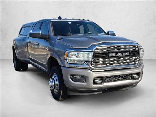 2020 RAM 3500 Limited Crew Cab 4x4 8' Box