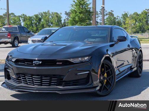Black 2020 Chevrolet Camaro 2SS