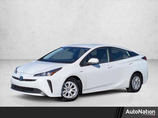 2022 Toyota Prius LE