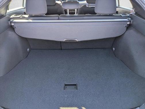 2022 Toyota Prius LE