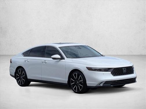 2023 Honda Accord Hybrid Touring