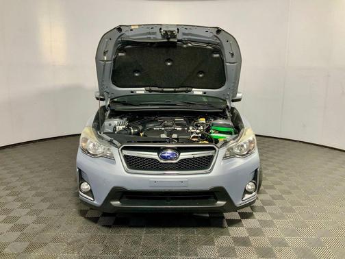 Ice Silver Metallic 2016 Subaru Crosstrek 2.0i Premium