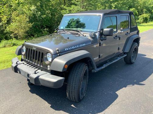 Granite Crystal Metallic Clearcoat 2017 Jeep Wrangler Unlimited Rubicon
