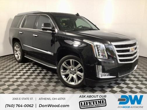 2017 Cadillac Escalade Luxury