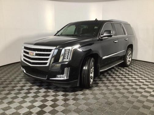 2017 Cadillac Escalade Luxury