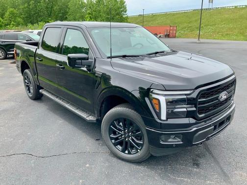 Agate Black Metallic 2026 Ford F-150 Lariat