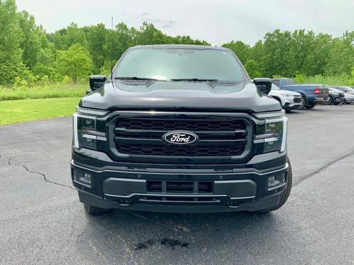 Agate Black Metallic 2026 Ford F-150 Lariat