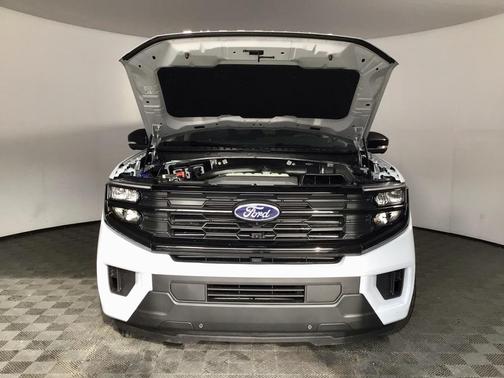 2026 Ford Expedition Max Active 4x4