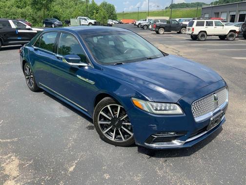 Sapphire Blue Metallic 2017 Lincoln Continental Reserve