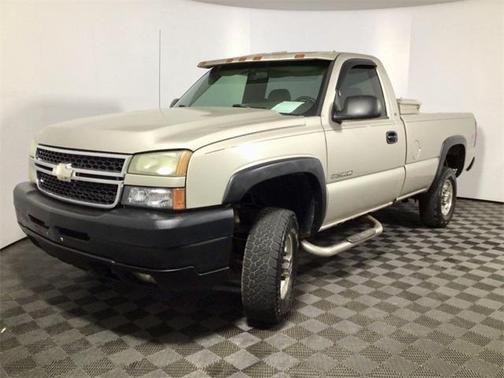 2005 Chevrolet Silverado 2500 Work Truck