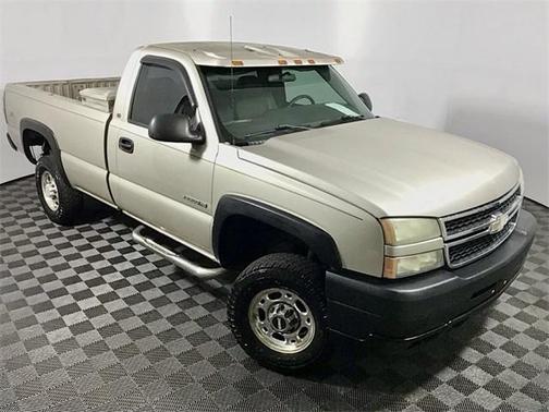 2005 Chevrolet Silverado 2500 Work Truck