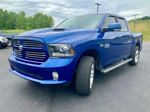 Blue Streak Pearlcoat 2016 RAM 1500 Sport