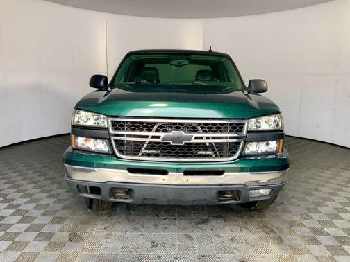 2006 Chevrolet Silverado 1500 LT Crew Cab