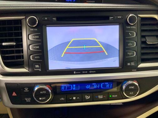 2016 Toyota Highlander Hybrid Platinum