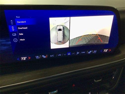 2025 Chevrolet Suburban 4WD High Country