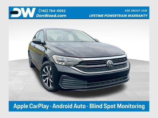 Deep Black Pearl 2024 Volkswagen Jetta 1.5T S