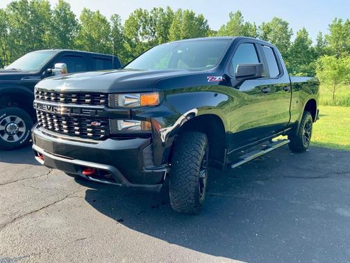 Black 2019 Chevrolet Silverado 1500 Custom Trail Boss