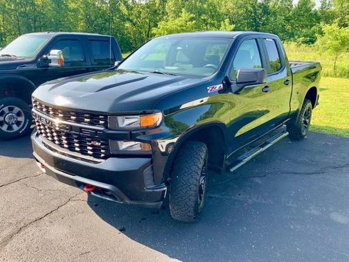 Black 2019 Chevrolet Silverado 1500 Custom Trail Boss