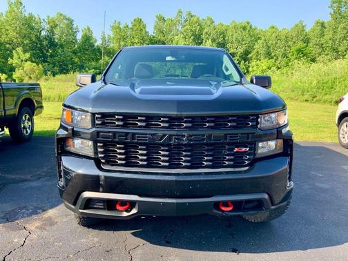 Black 2019 Chevrolet Silverado 1500 Custom Trail Boss