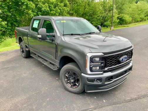 Gray 2026 Ford F-250 Platinum
