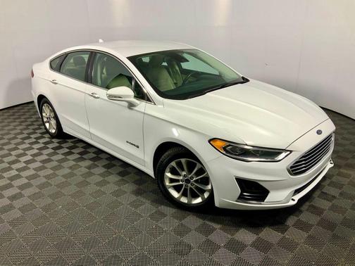 2019 Ford Fusion Hybrid SEL