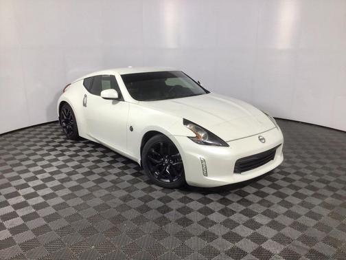 2018 Nissan 370Z Touring
