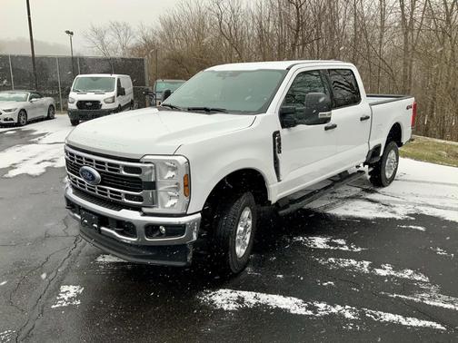 2025 Ford F-350 XLT
