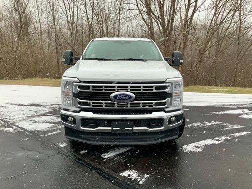 2025 Ford F-350 XLT