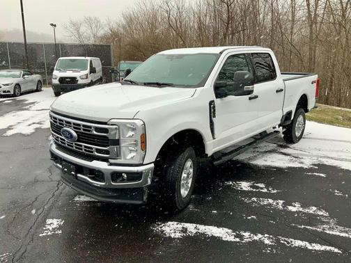 2025 Ford F-350 XLT