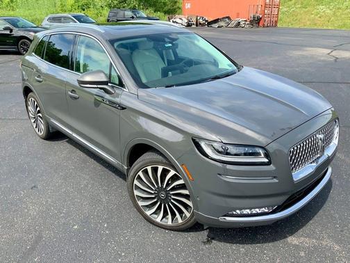 Chroma Caviar Dark Gray Metallic Clearcoat 2023 Lincoln Nautilus Black Label