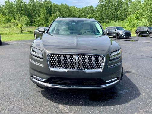 Chroma Caviar Dark Gray Metallic Clearcoat 2023 Lincoln Nautilus Black Label