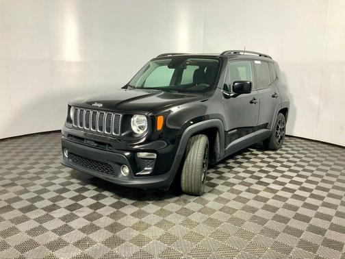 Black Clearcoat 2021 Jeep Renegade Latitude