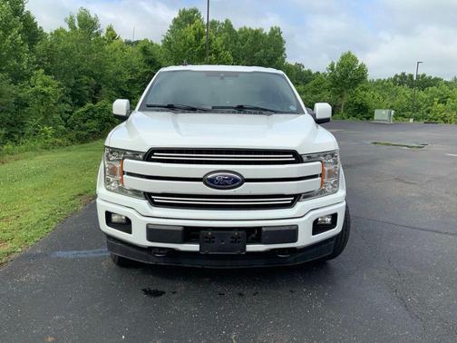 Oxford White 2019 Ford F-150 Lariat