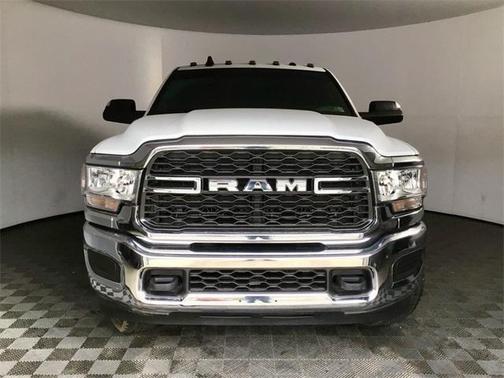 2021 RAM 2500 Tradesman Crew Cab 4x4 6'4' Box