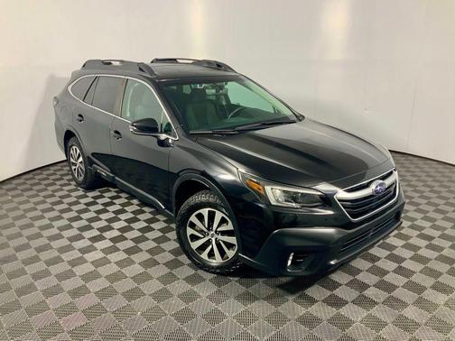 Crystal Black Silica 2020 Subaru Outback Premium