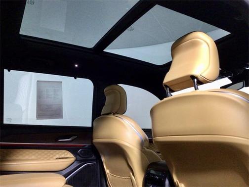 2022 Jeep Grand Cherokee L Summit