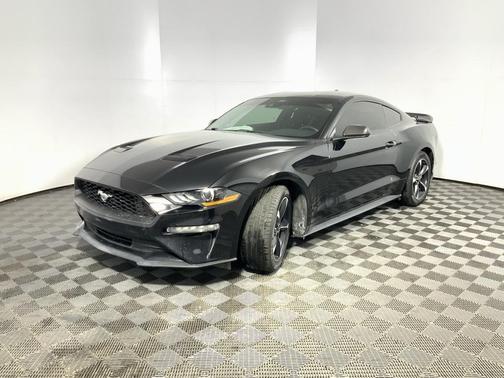 2021 Ford Mustang EcoBoost