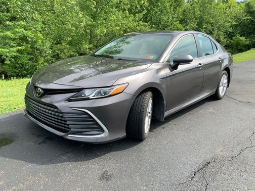 Predawn Gray Mica 2023 Toyota Camry LE