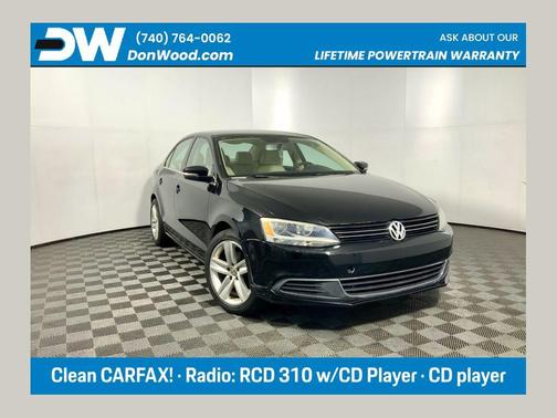 Black Uni 2013 Volkswagen Jetta SE