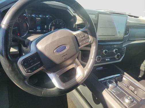 2023 Ford Expedition Max XLT