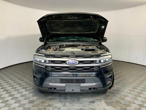 2023 Ford Expedition Max XLT