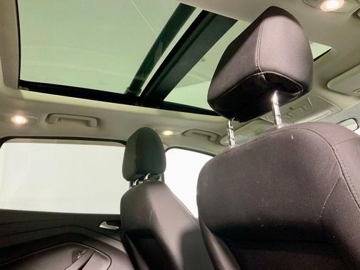 Deep Impact Blue 2013 Ford Escape SE