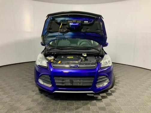 Deep Impact Blue 2013 Ford Escape SE