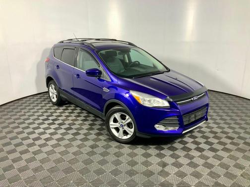 Deep Impact Blue 2013 Ford Escape SE