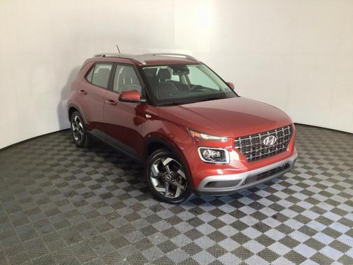 2023 Hyundai VENUE Limited