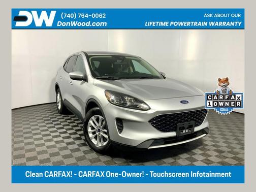 Ingot Silver Metallic 2020 Ford Escape SE