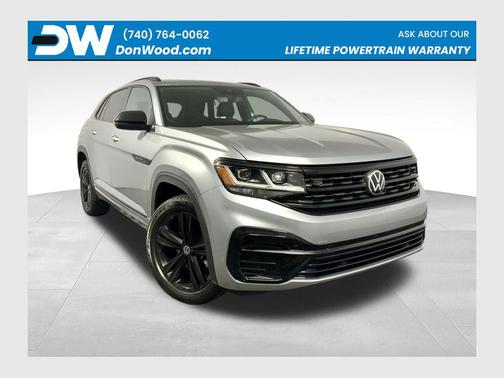 Silver Metallic 2023 Volkswagen Atlas Cross Sport 2.0T SEL