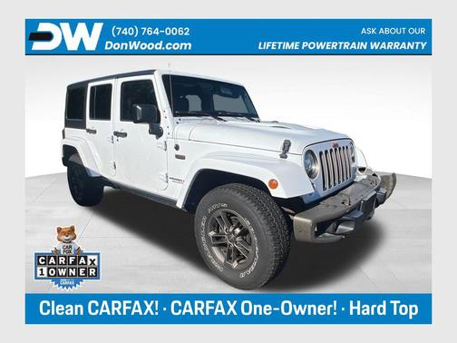 Bright White Clearcoat 2017 Jeep Wrangler Unlimited Sahara